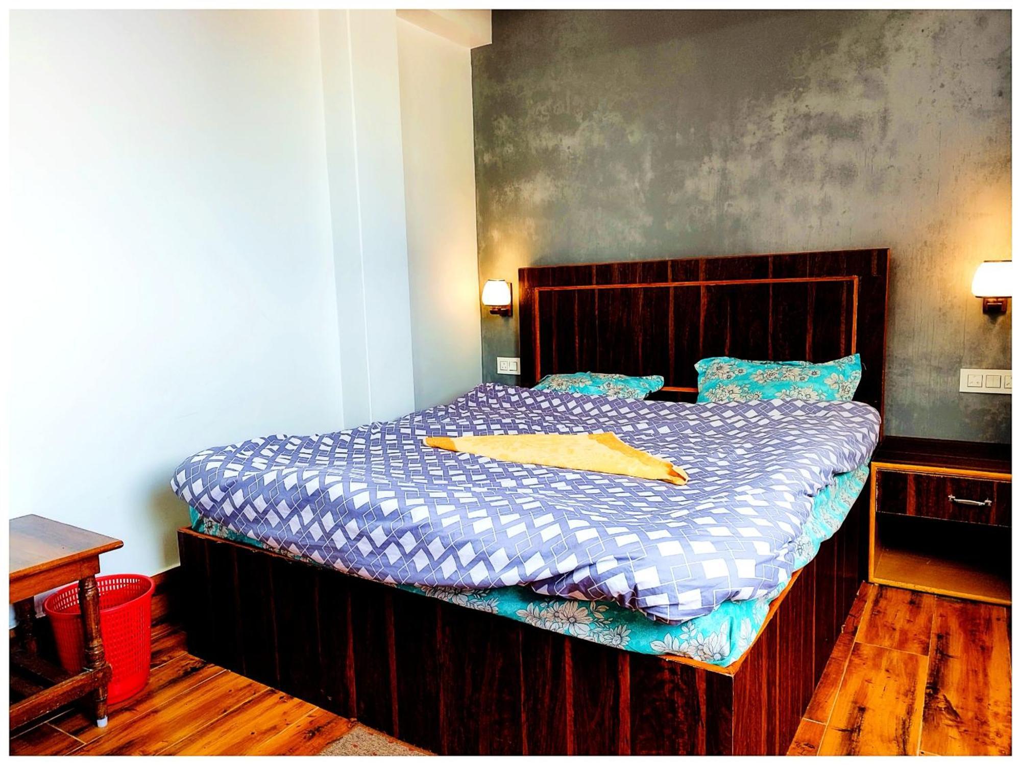 דרג'ילינג Hotel Premium Pitstop Near Railway Station Best Hotel In Darjeeling מראה חיצוני תמונה